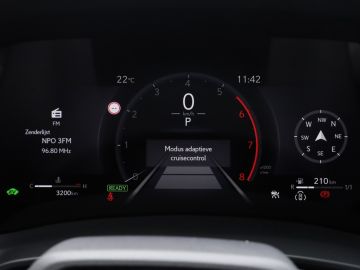 Lexus LBX